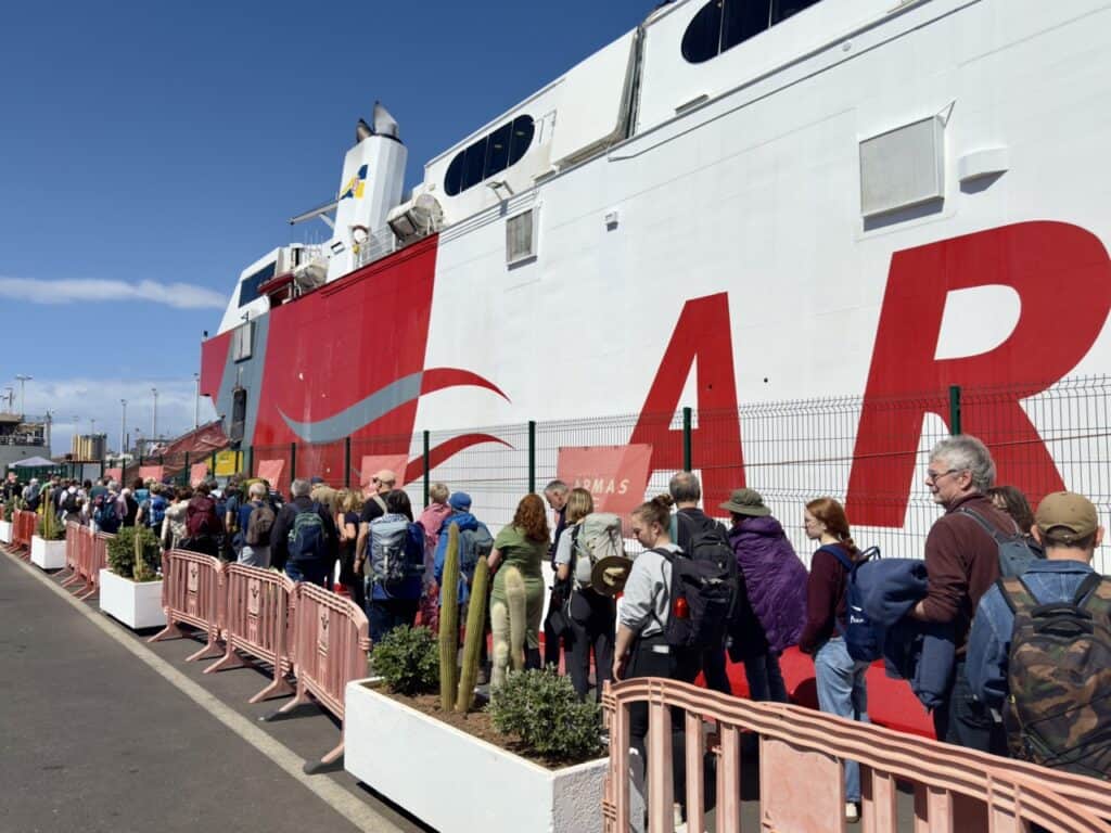 People lining up to take an Armas ferry between the Canary Islands