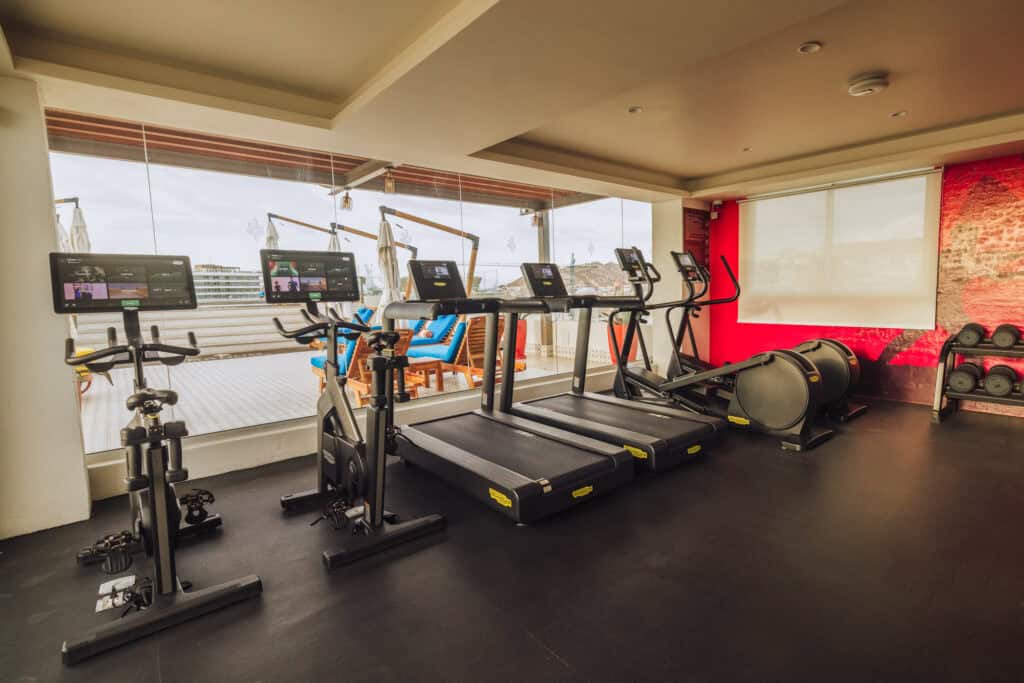 The gym on the rooftop of Kadun Hotel