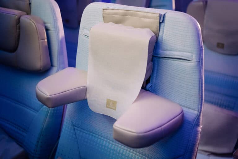 New Emirates headrest